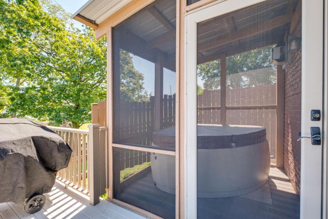 Photo of Patio Balcony in Millersburg