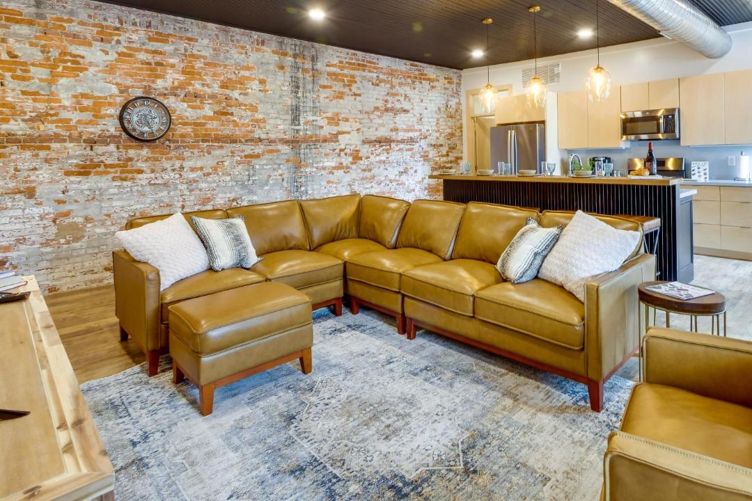Photo of Livingroom in Millersburg