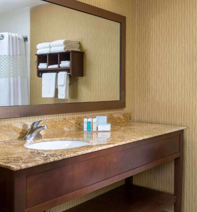 Photo of Bathroom in Zanesville