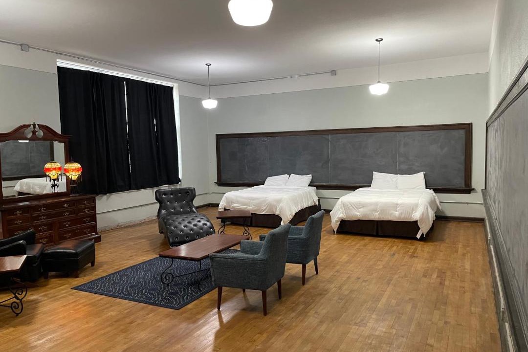 Photo of Livingroom in Canton