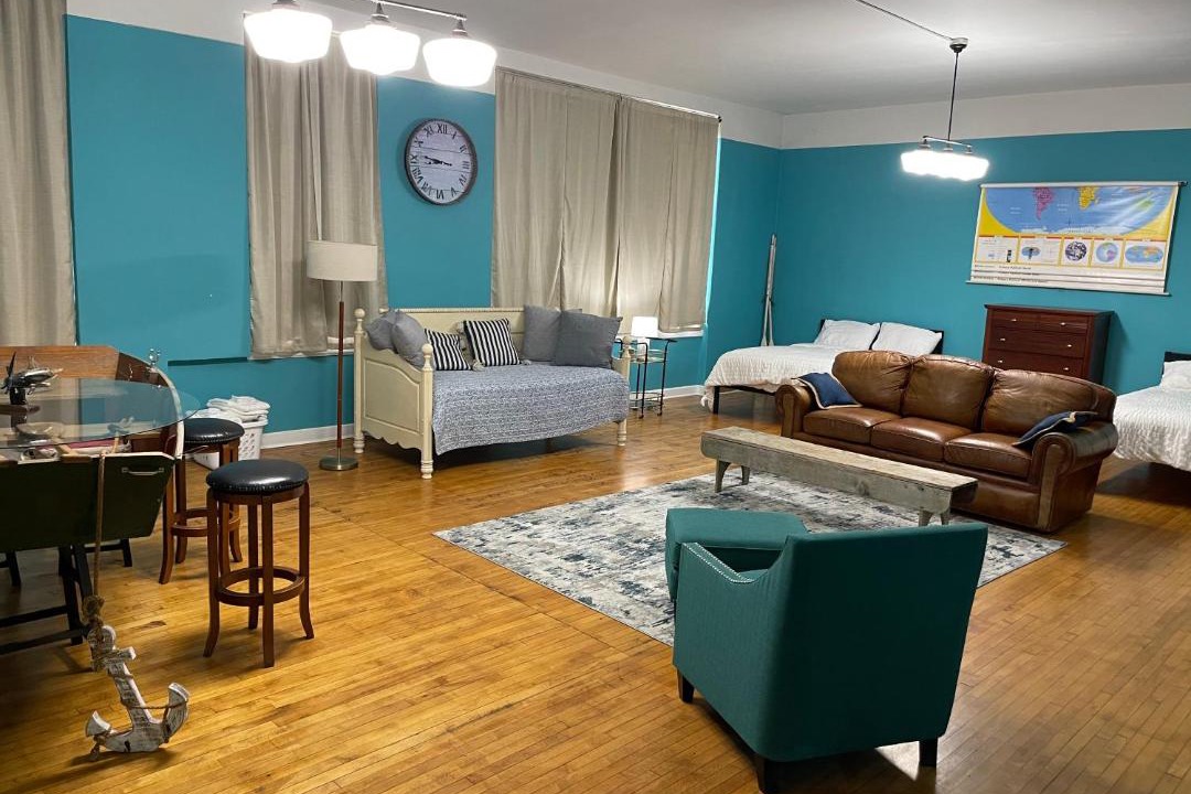 Photo of Livingroom in Canton