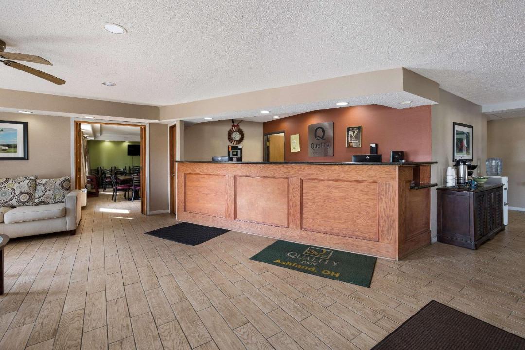 Photo of Livingroom in Ashland