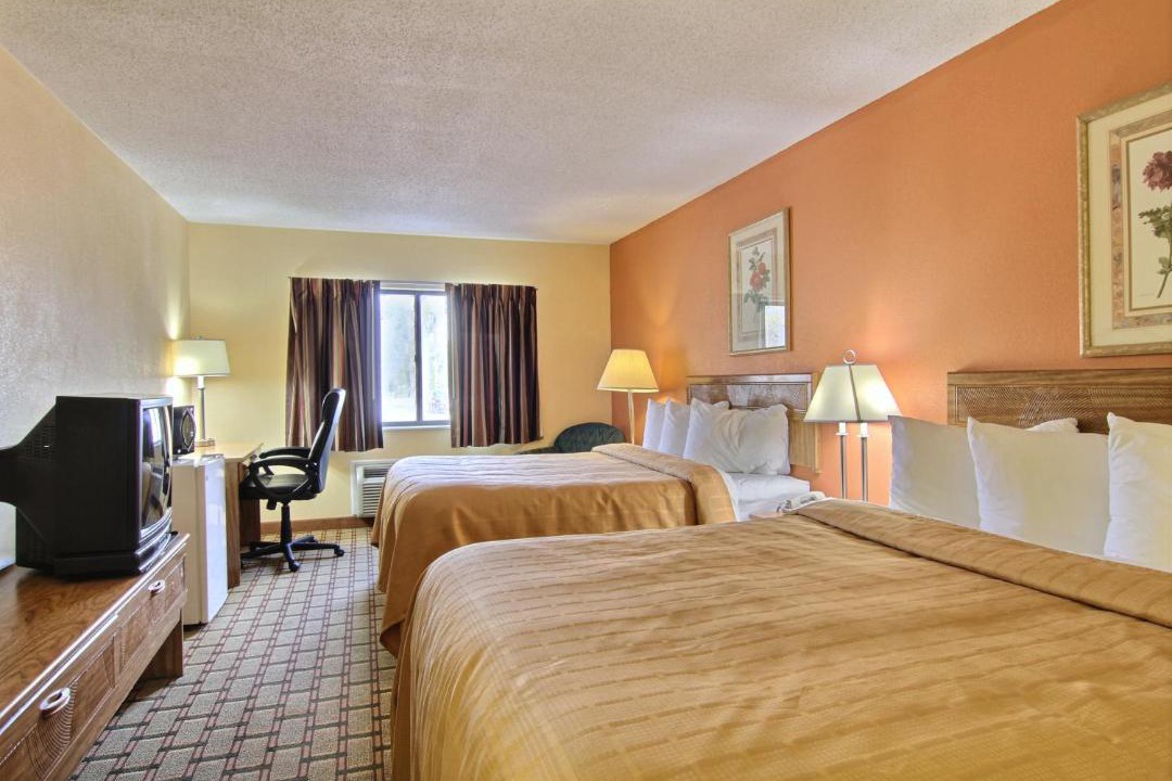 Photo of Bedroom in Ashland