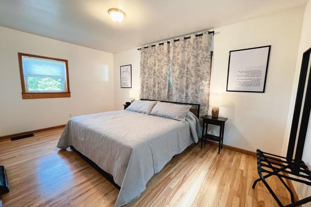 Photo of Bedroom in Millersburg