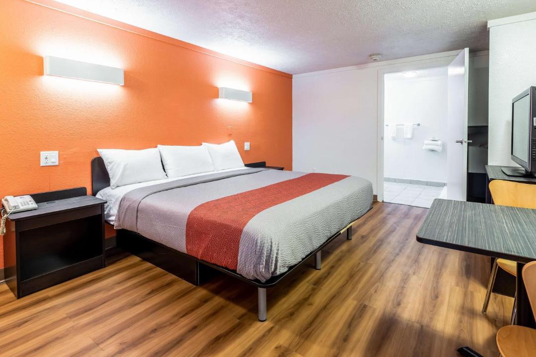 Photo of Bedroom in Mansfield