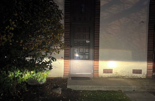 Reynoldsburg Condo | Cozy 2-bedroom 3 queen bed, condo with WiFi, AC in amazing Reynoldsburg