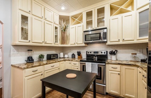 Olde Towne East House | Lovely 5 Bedroom home in Olde Town East of Columbus Ohio