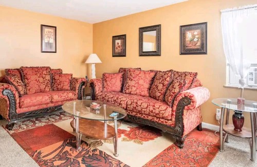 Westwood Apartment | Sweet Haven Experience Peace!