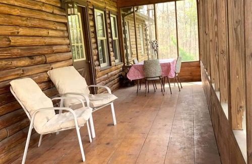 Sycamore Valley Cabin | Peaceful cabin retreat